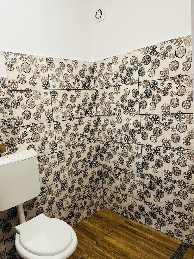 Zen Hostel Cluj-Napoca Luaran gambar