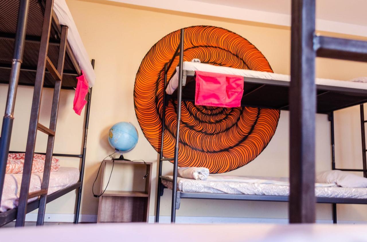 Zen Hostel Cluj-Napoca Luaran gambar