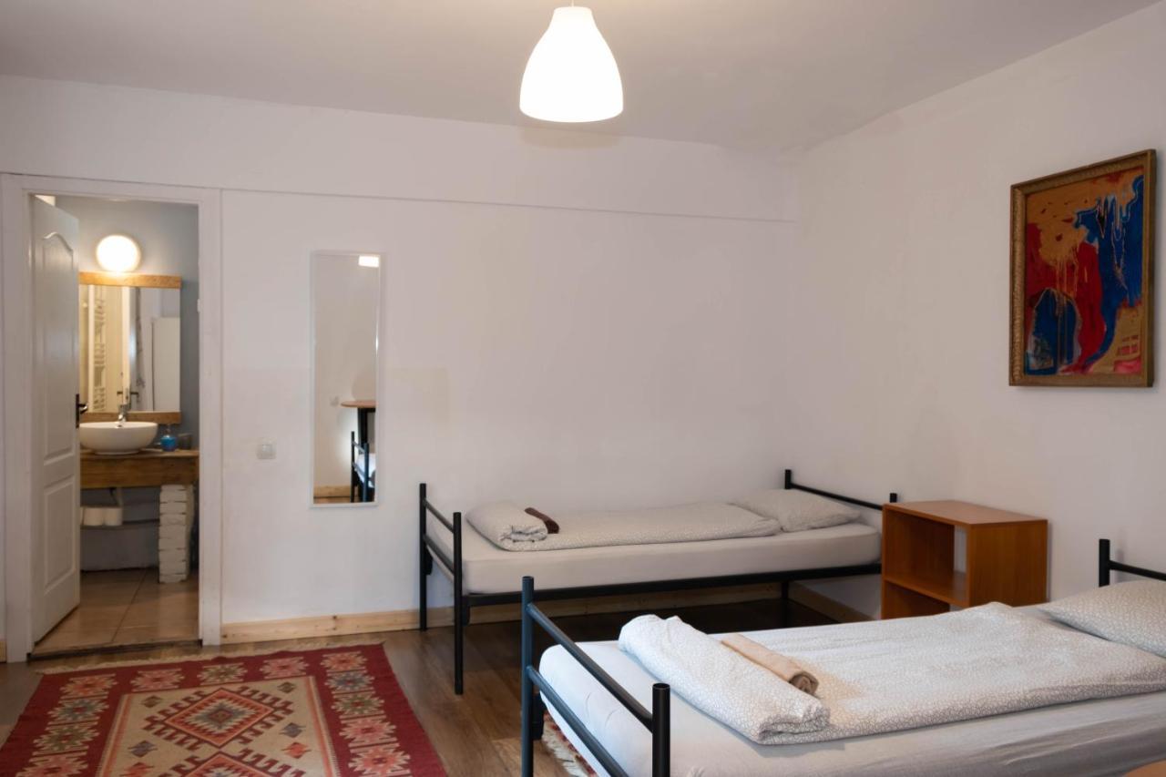 Zen Hostel Cluj-Napoca Luaran gambar